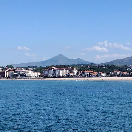 3 Pieces Au Coeur D'hendaye Hendaye